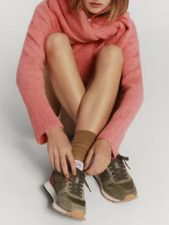 Track & Field-HOFF VELIA